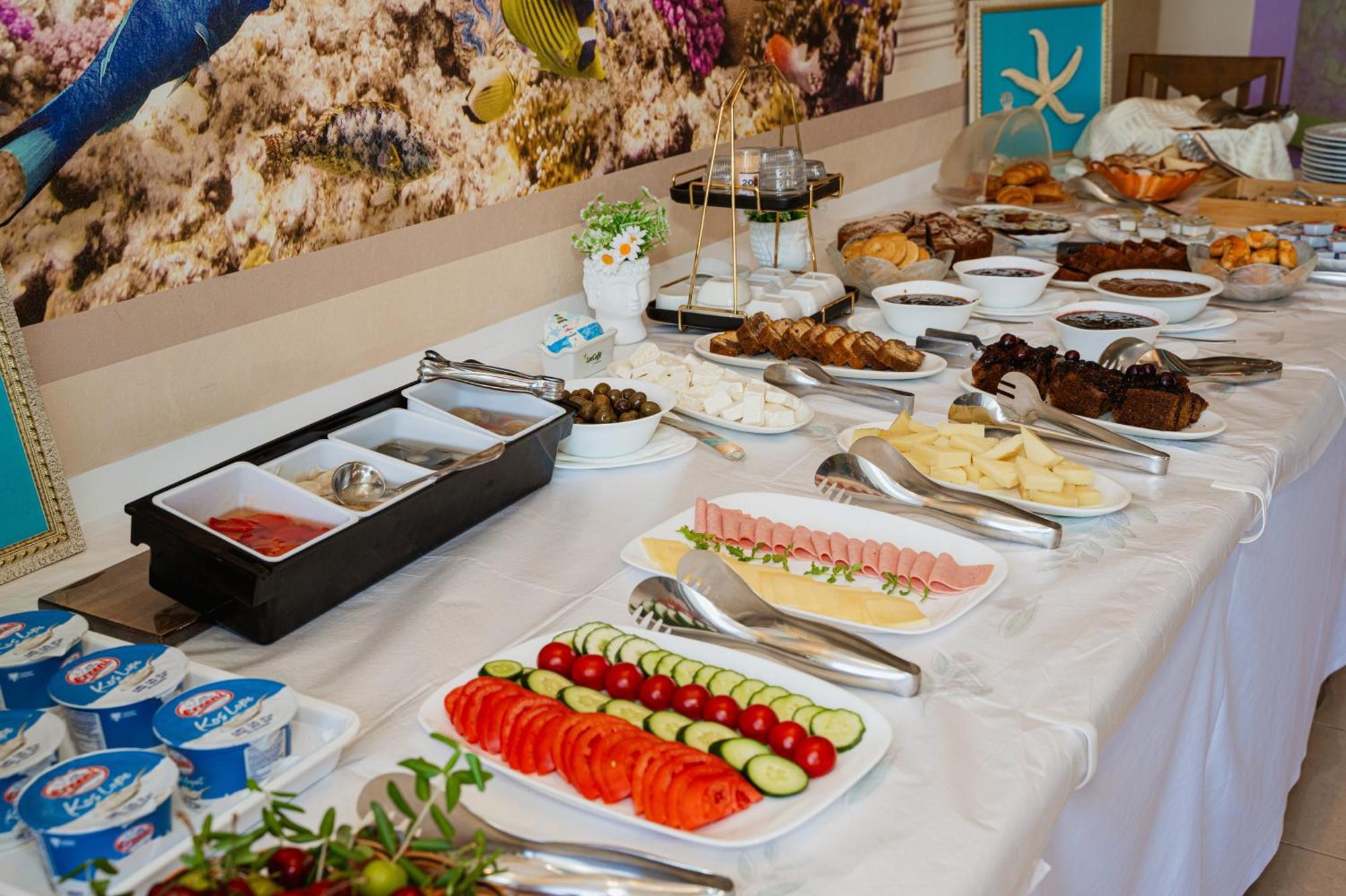 Visad Hotel